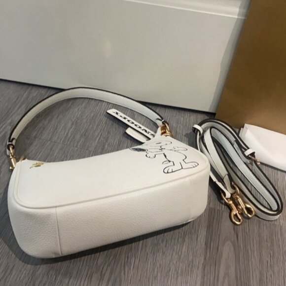 Coach X Peanuts Teri Shoulder Bag With Snoopy - Picture 3 of 3